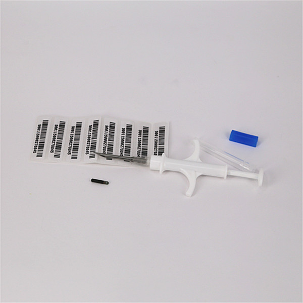 1.4x8MM transparent animal microchip syringe